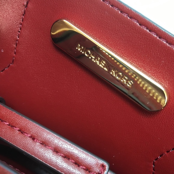 🦚100% Authentic New Michael Kors HandBag Maroon - Picture 7 of 7